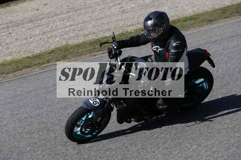 /01 02.04.2026 MAZ ADR/Gruppe gelb Gruppe gruen/86